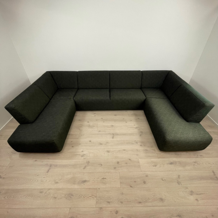 Nyrenset | Stor u-sofa med åpne ender