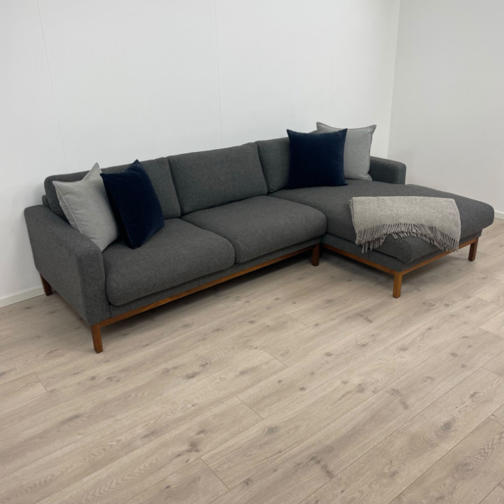 Nyrenset | Bolia North 3-seter sjeselongsofa i ullstoff